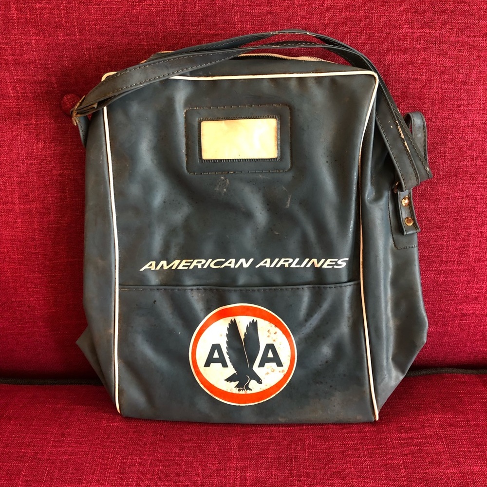 1960s American Airlines Logo Travel Bag Vintage